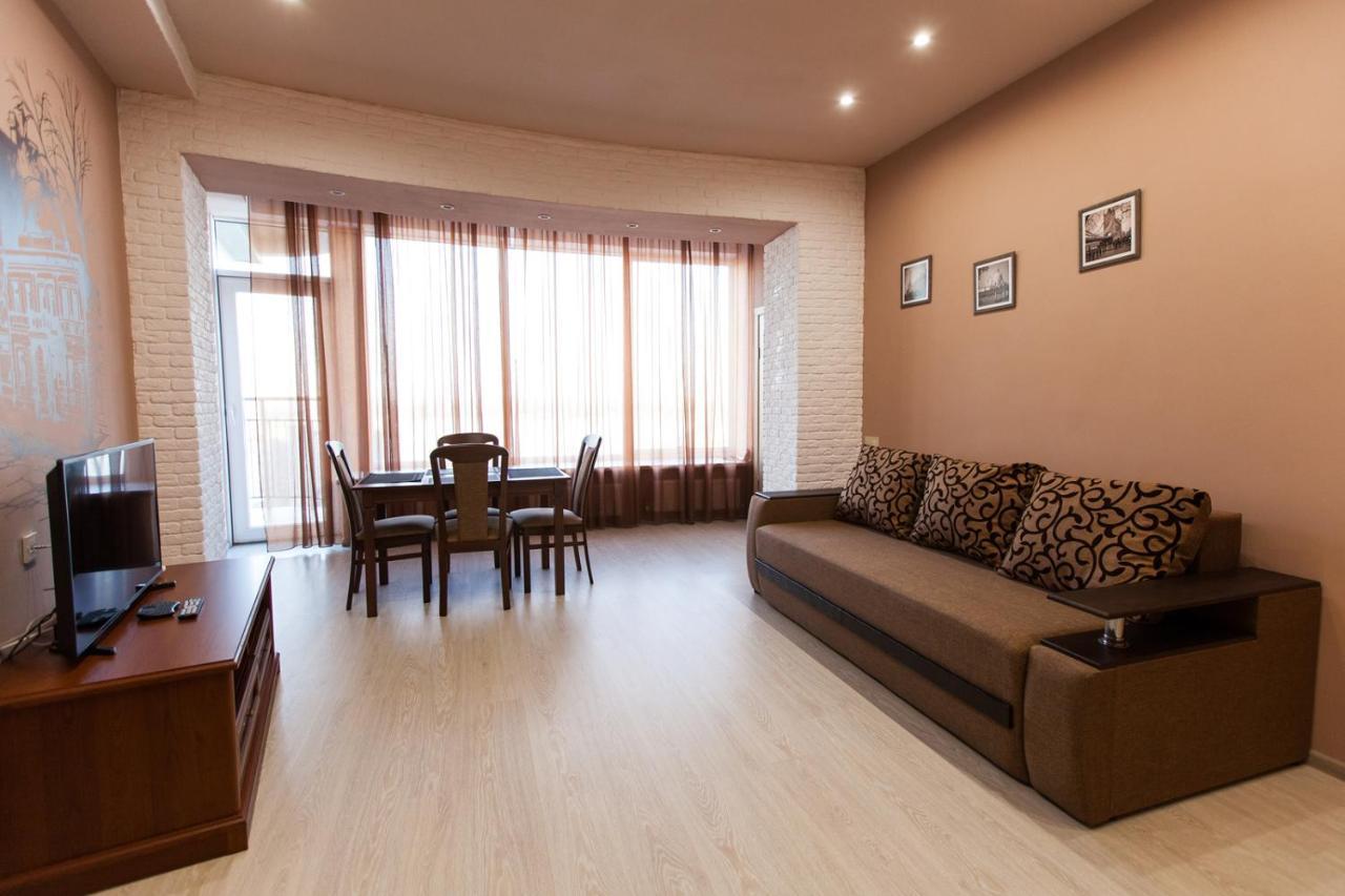 Sun City Apart Hotel Dnipro Ngoại thất bức ảnh
