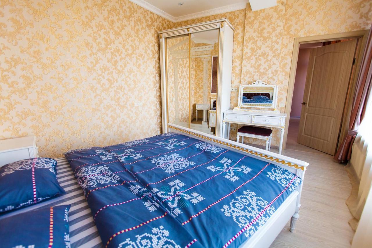 Sun City Apart Hotel Dnipro Ngoại thất bức ảnh